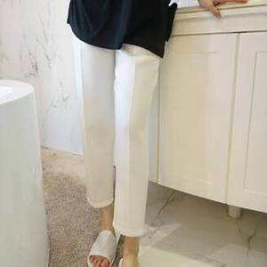 monicaroom12572