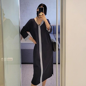 monicaroom12820