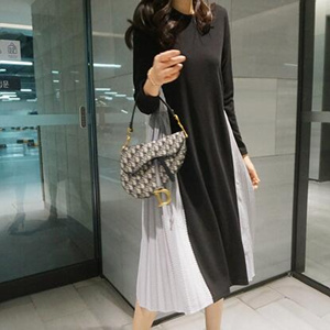 monicaroom13021
