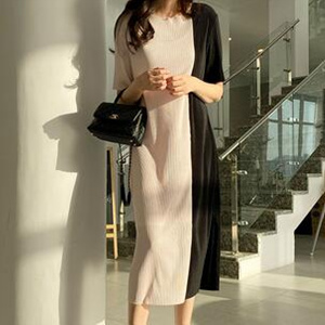 monicaroom12946