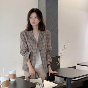 graychic11311