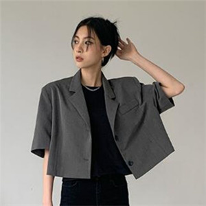 black-up22945
