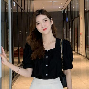 likeher10441