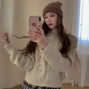 femmemuse8204