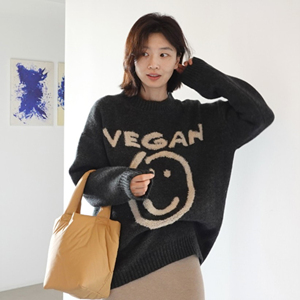 graychic10806