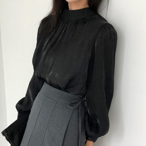naive-silhouette5971