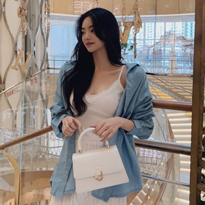 anneerose7832