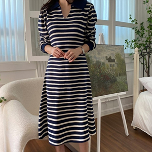 monicaroom15397
