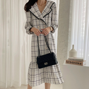 monicaroom15432