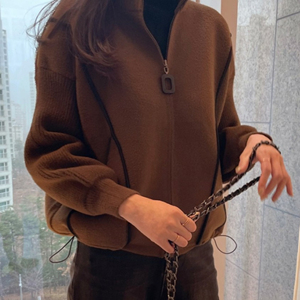 monicaroom15703