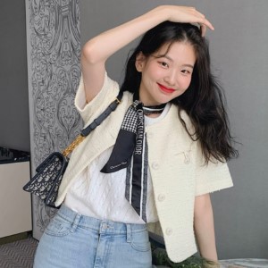 906studio3948