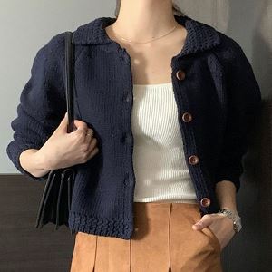 naive-silhouette9785