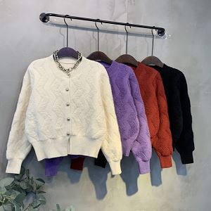 cshopintheroom11622
