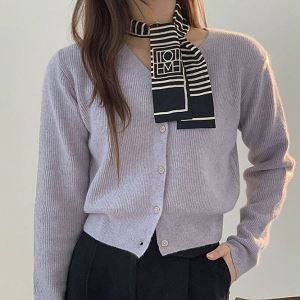 naive-silhouette9958