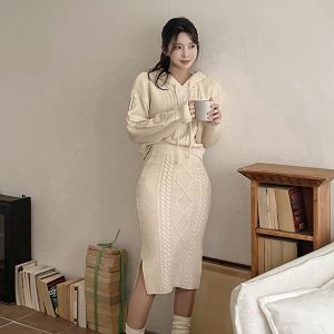 lovesome-one12004