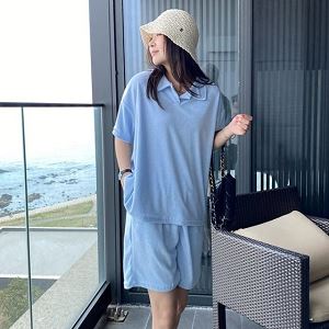 monicaroom17841