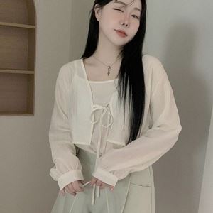 habi-unni12900