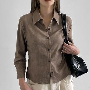 black-up36842