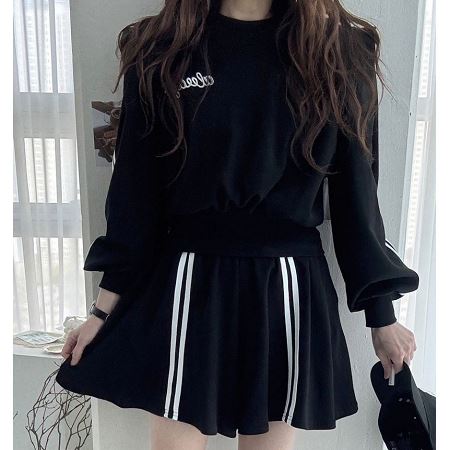 may-black5972