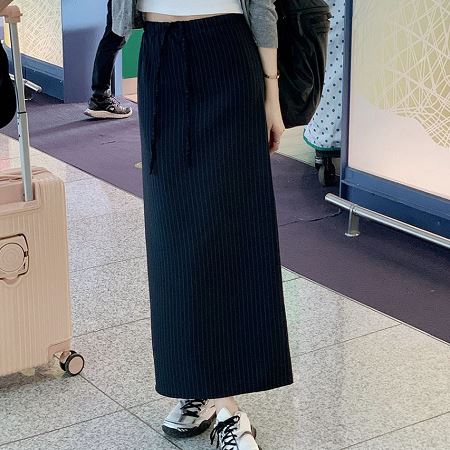 modernrobe15609