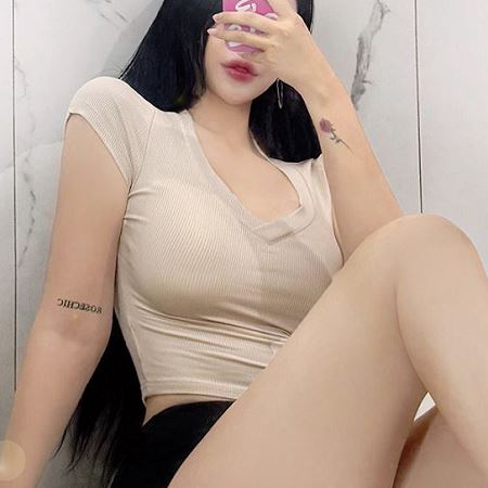 rosechic1169