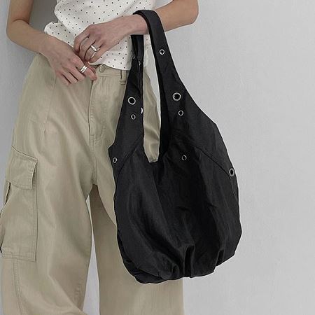 black-up40107