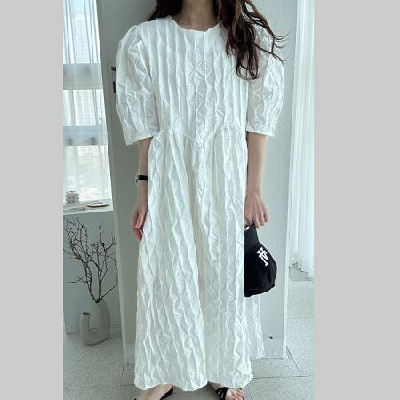 may-black6034