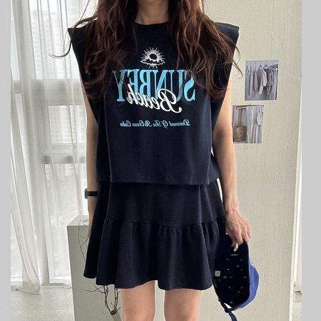 may-black6081