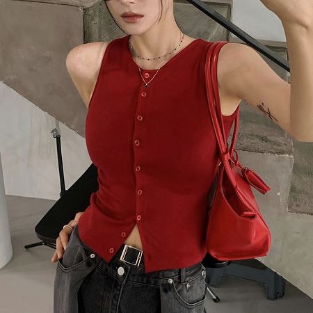 looknone15448