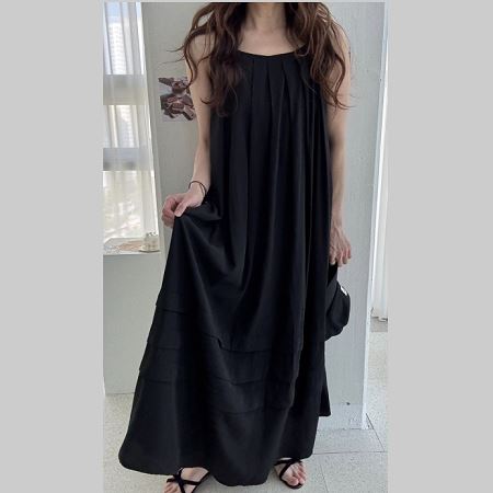 may-black6122